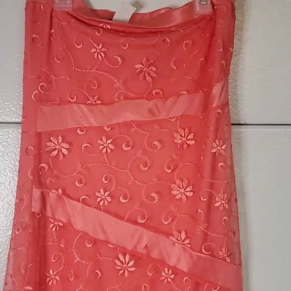 Vintage Vanity Dress Pink With Floral Pattern made in USA Y2K - Picture 3 of 4